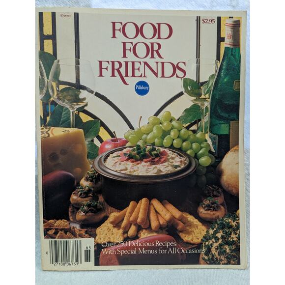 Vintage 1978 Pillsbury Food for Friends 250 Recipes w/ Menus Cook Book Cookbook - Picture 1 of 3